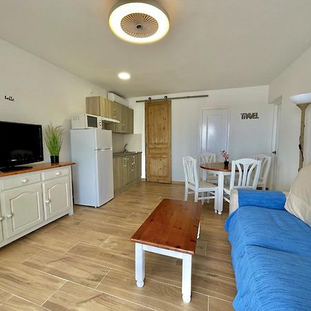 Gregal Castell Sol Arenal De Castell Apartment Arenal d'en Castell Bagian luar foto