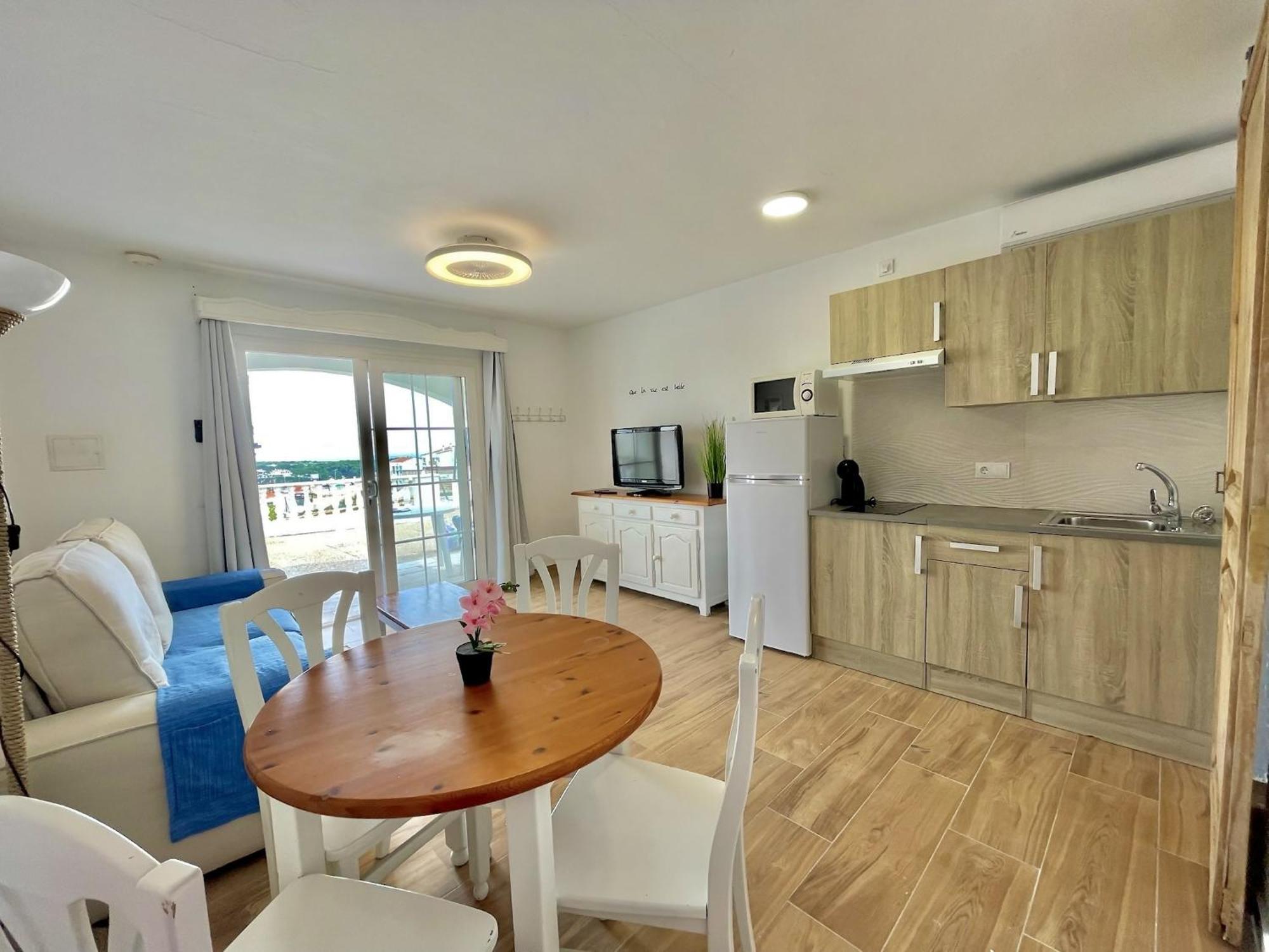 Gregal Castell Sol Arenal De Castell Apartment Arenal d'en Castell Bagian luar foto