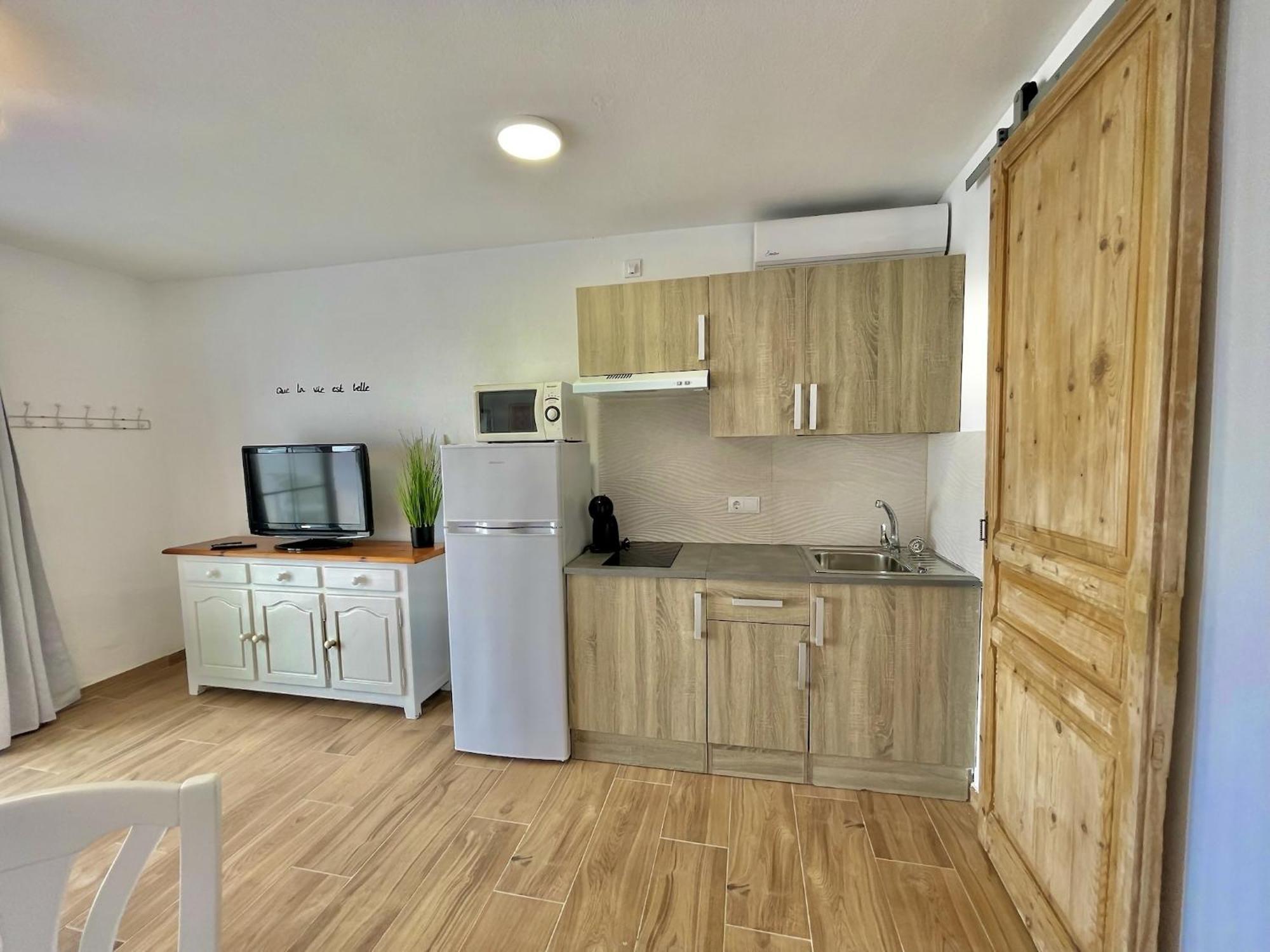 Gregal Castell Sol Arenal De Castell Apartment Arenal d'en Castell Bagian luar foto